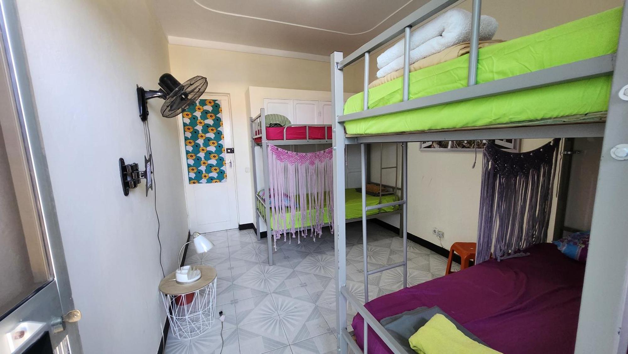 No Cash Accepted-Meeting Point Hostel- Praia, Also In Tarrafal & Fogo Экстерьер фото